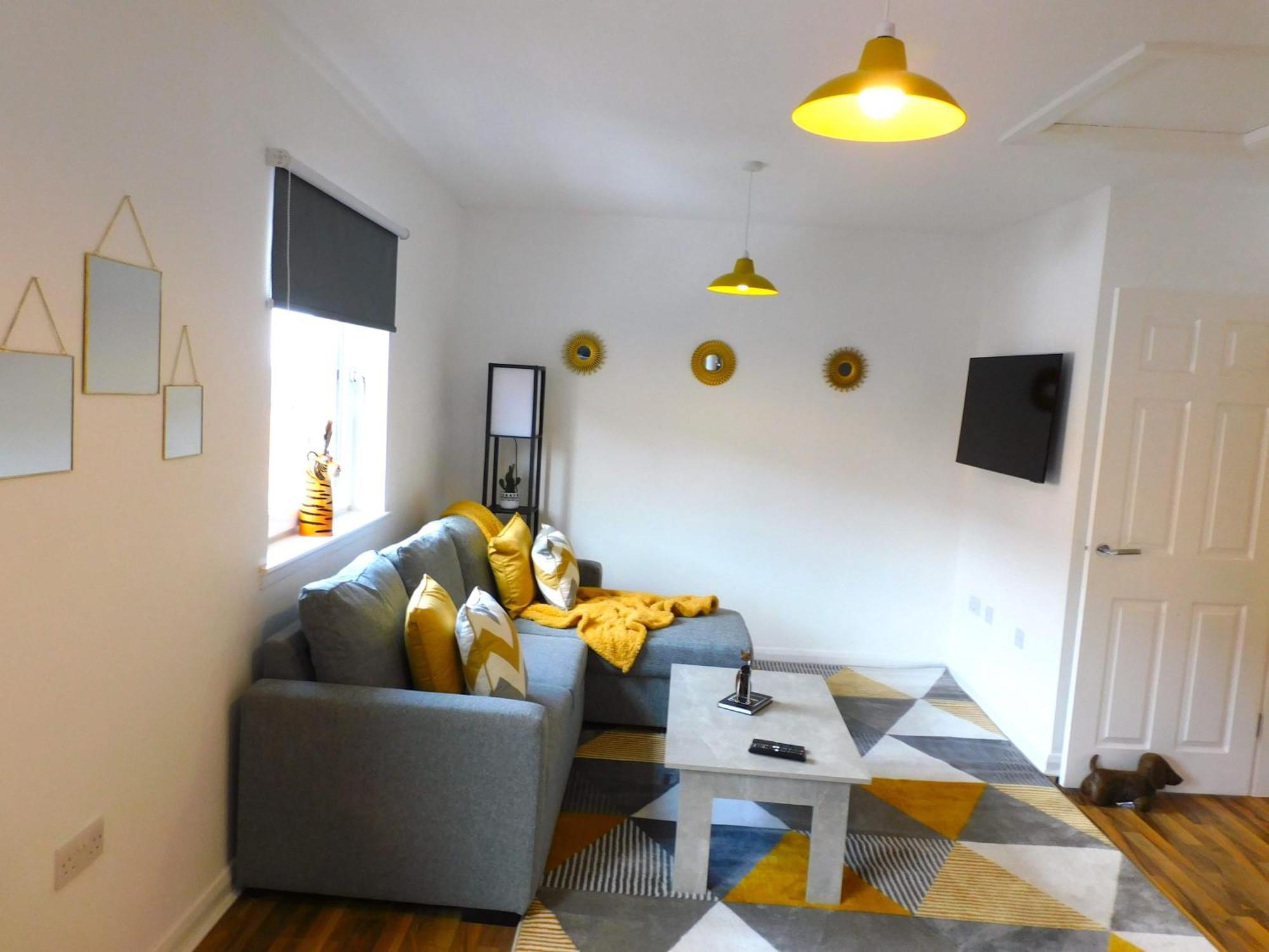 Newly Refurbished 1 Bed Apt In Hamilton Close To Station And Local Amenities Kültér fotó