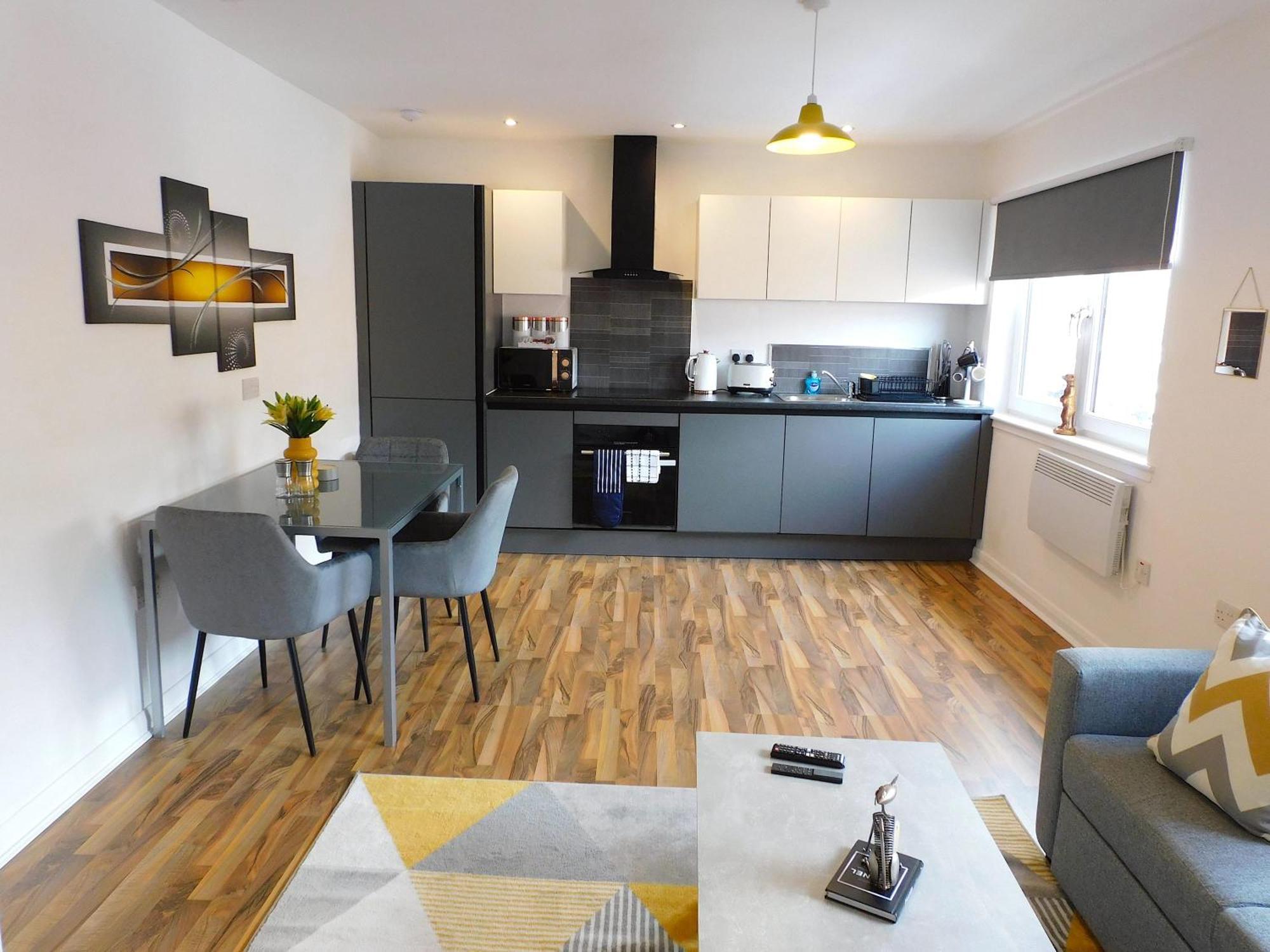 Newly Refurbished 1 Bed Apt In Hamilton Close To Station And Local Amenities Kültér fotó