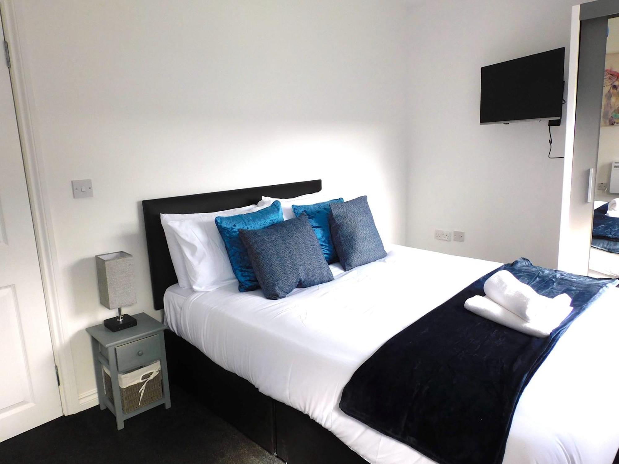 Newly Refurbished 1 Bed Apt In Hamilton Close To Station And Local Amenities Kültér fotó