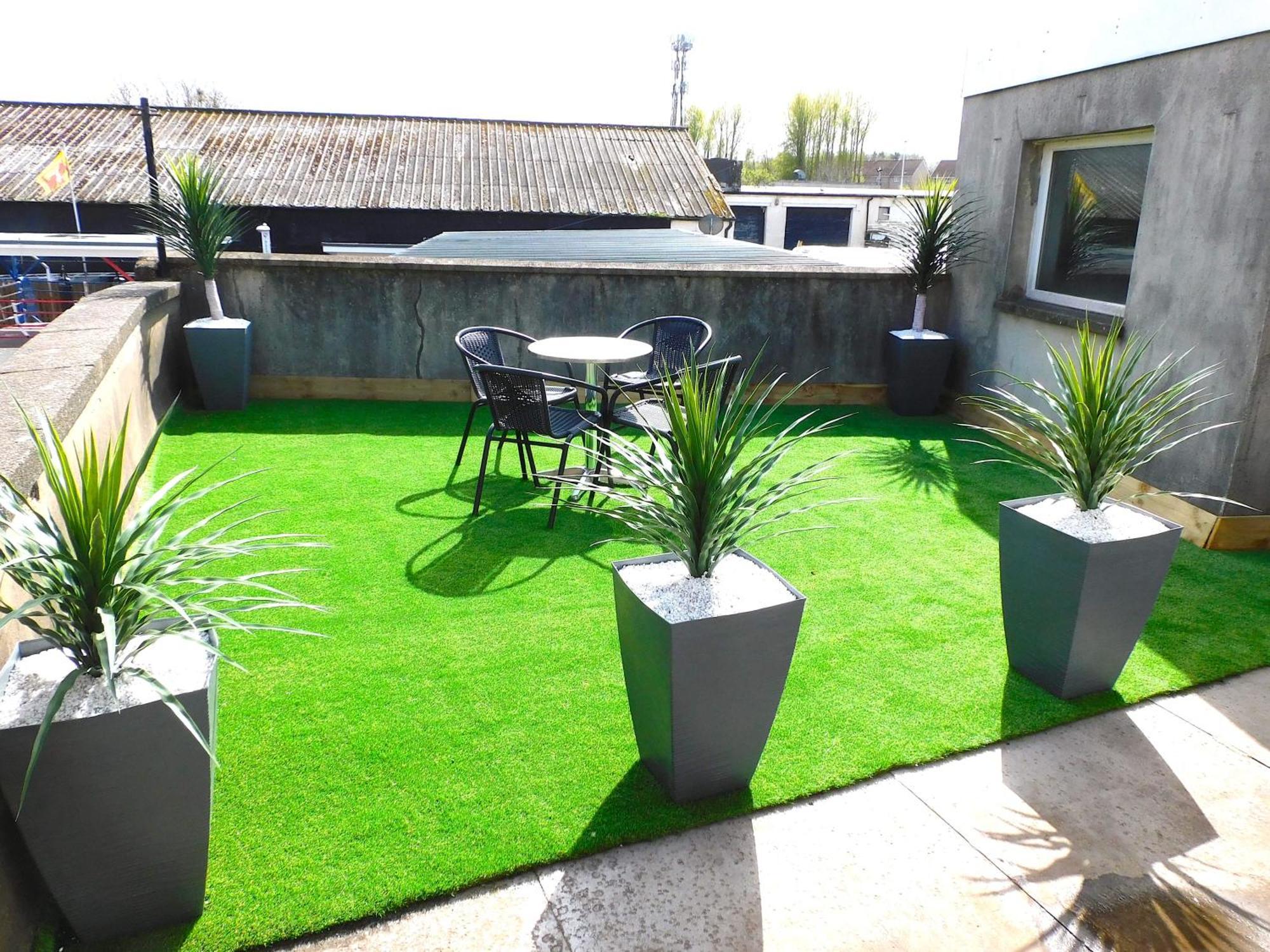 Newly Refurbished 1 Bed Apt In Hamilton Close To Station And Local Amenities Kültér fotó